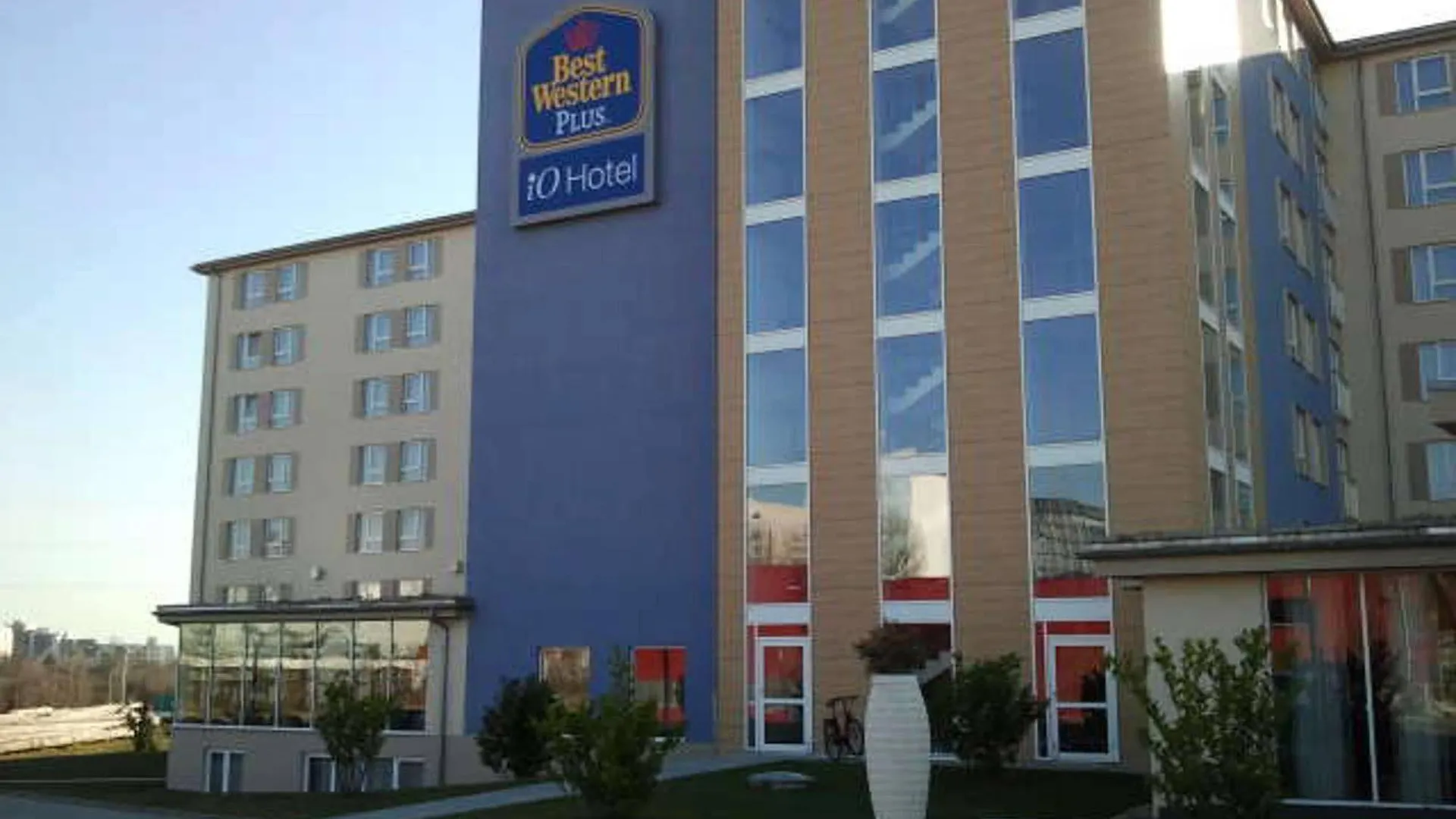 Best Western Plus Io Hotel Eschborn
